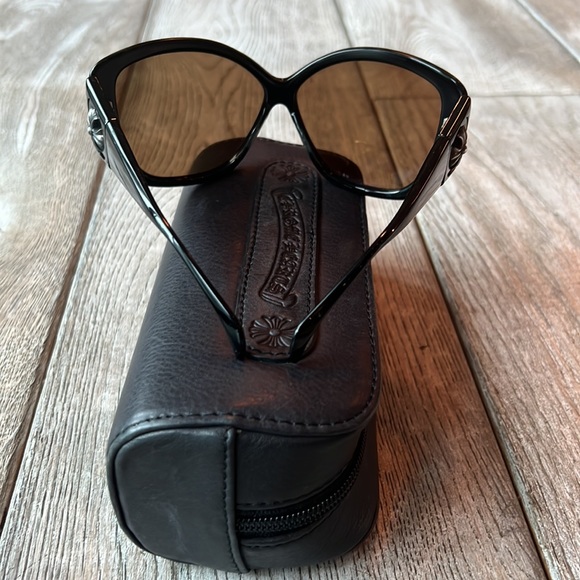 CHROME HEARTS ‘Run Yet?’ Sunglasses - Picture 5 of 11
